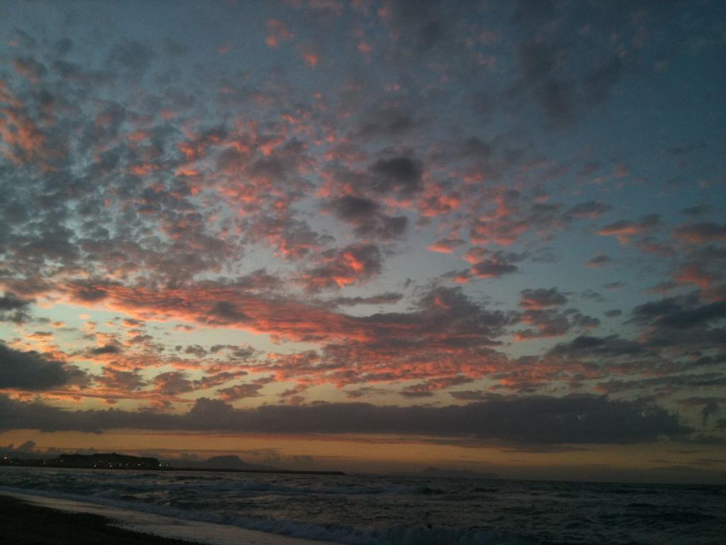 Fay'S Apartment Rethymno  ภายนอก รูปภาพ